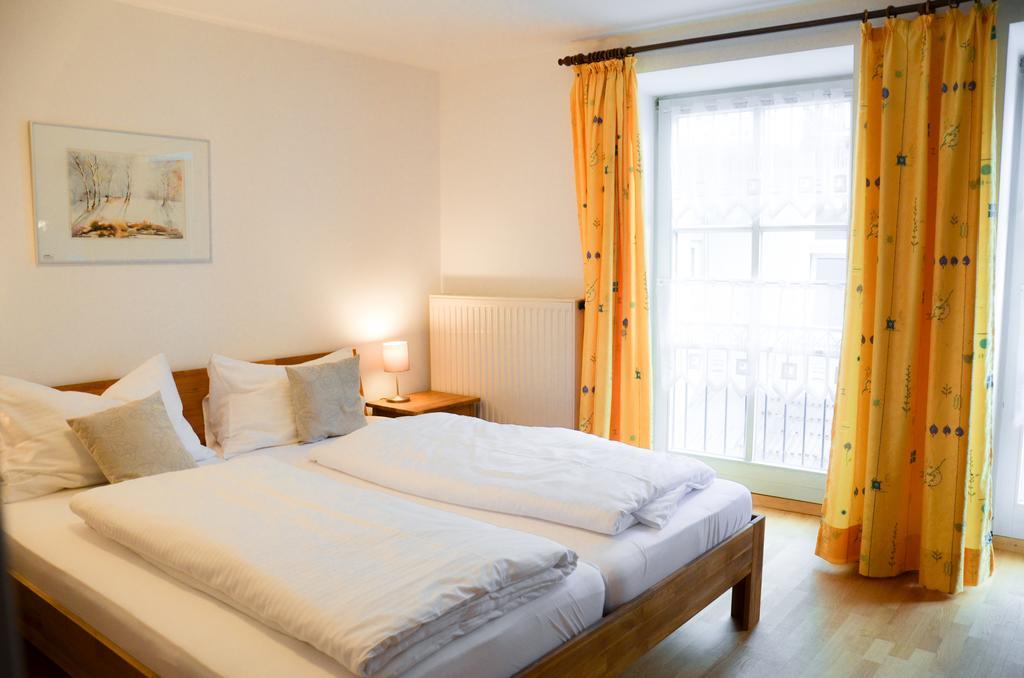 שונגאו Hotel Blaue Traube מראה חיצוני תמונה