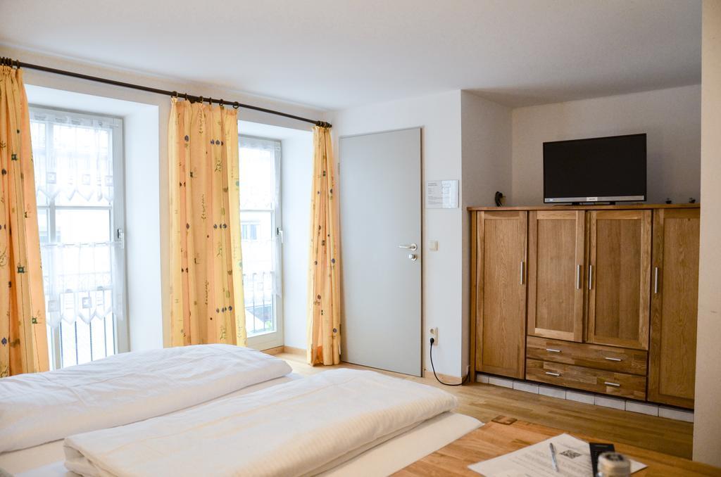 שונגאו Hotel Blaue Traube מראה חיצוני תמונה
